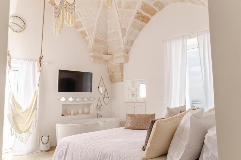 Apulia Charming Suites - Casa Rossa Suite Perla E Suite Corallo Savelletri Kültér fotó